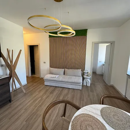 Time To Escape 5 Apartment Tirano